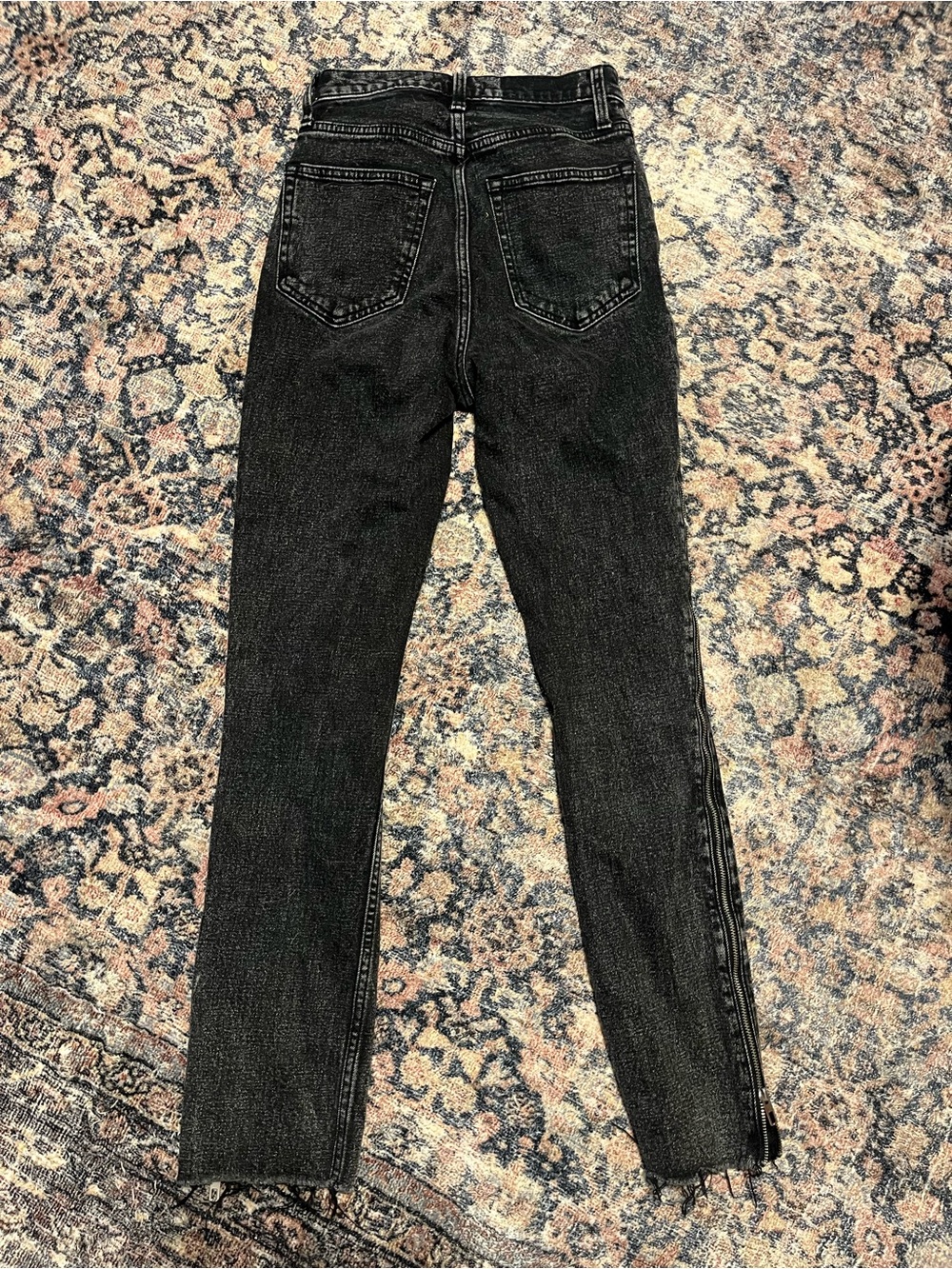 Abercrombie & Fitch Black Washed High-Rise Ankle Zip Jeans - Picture 4 of 8